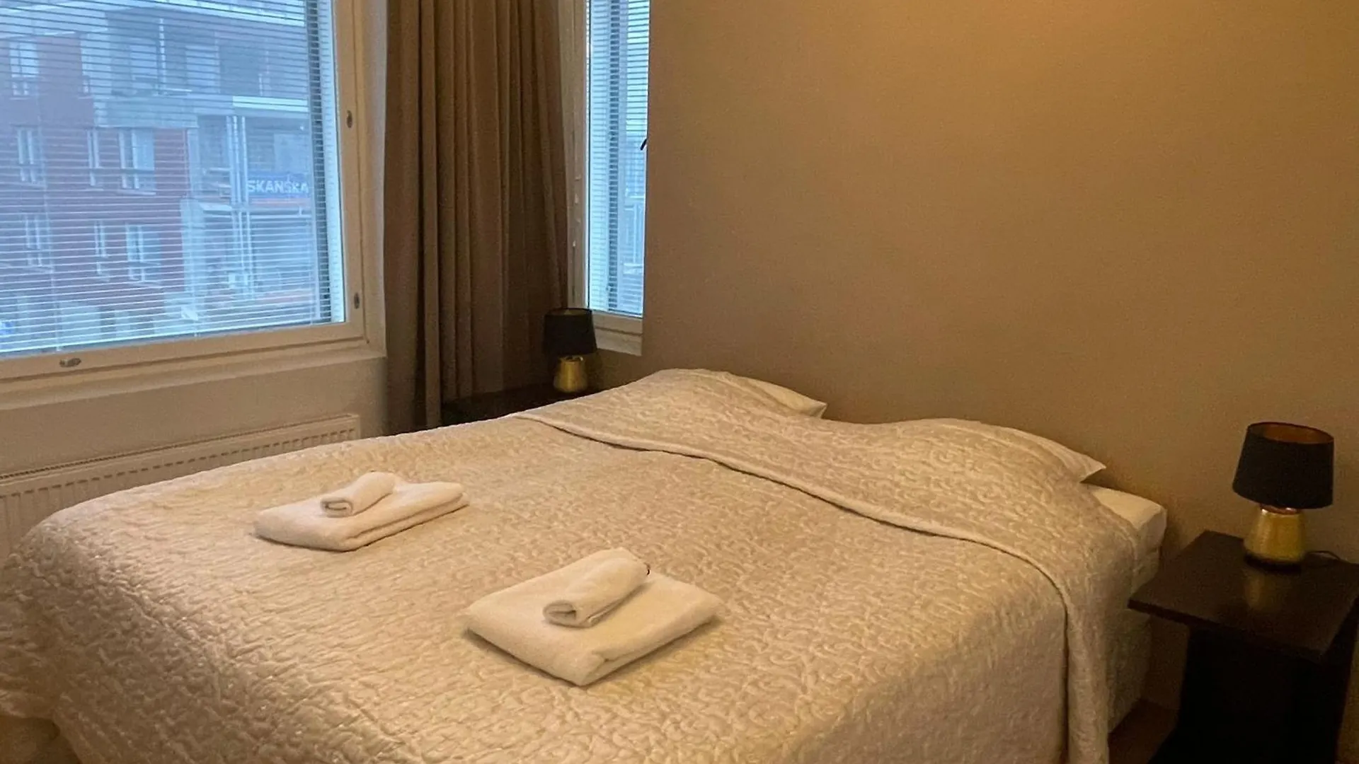 Gella Canalside Apartments With Sauna And Balcony In Address Saukonpaadenranta 4 هلسنكي